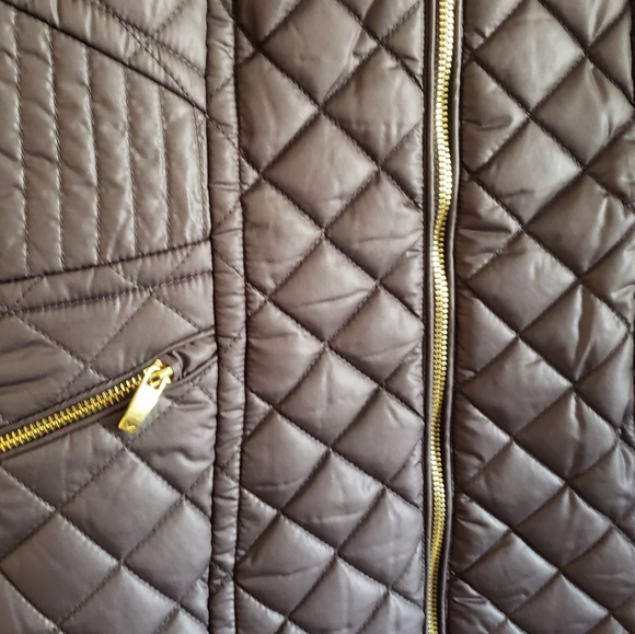 Via Spiga Women's Diamond Quilted Mid-Length Winter Jacket with Attached…